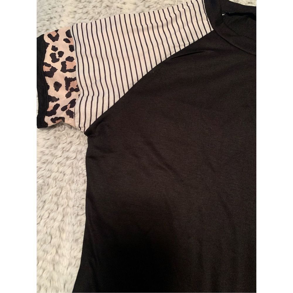 Mixed Print Short Sleeve Shirt - Picture 4 of 8
